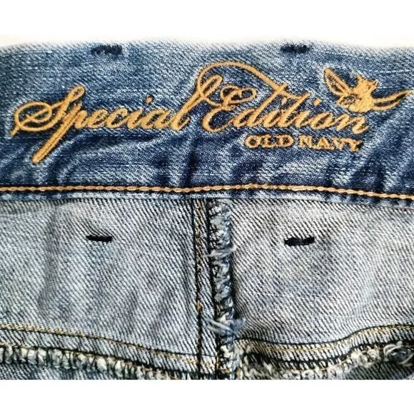 OLD NAVY SPECIAL EDITION EMBROIDERED DENIM MINI SKIRT SIZE 12 - Picture 4 of 6